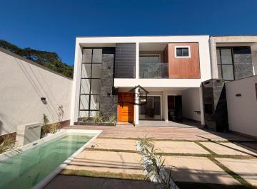 Casa · 115m² · 4 Quartos · 3 Vagas · Casa duplex 4 quartos recém construída no engenho do mato/Niterói.
