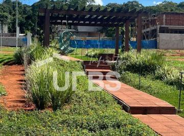 Terreno · 742m² · Lote no Residencial Plateau Dor Unique próximo a portaria
