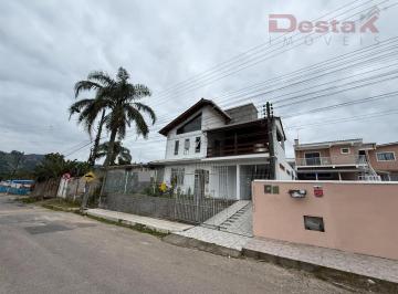 Casa · 390m² · 5 Quartos · 4 Vagas · Casa no Bairro Jardim Janaína - Biguaçu