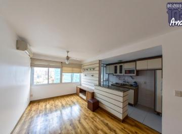Apartamento · 2 Quartos · 1 Vaga · Imperdível: Exclusividade no Bom Fim