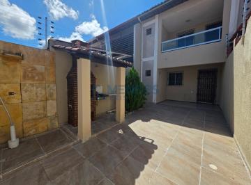 Casa · 102m² · 3 Quartos · 2 Vagas · Casa em Jardim das Oliveiras  -  Fortaleza