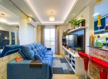 Apartamento · 50m² · 2 Quartos · 1 Vaga · Apartamento com 2 quartos, 1 vaga, sacada e elevador no bairro São Sebastião