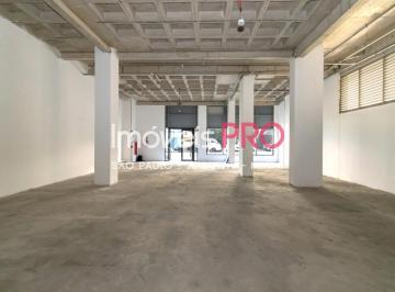 Comercial · 300m² · 3 Vagas · Excelente loja nova na parte nobre de Moema Pássaros !