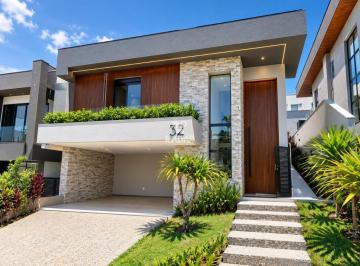 Casa · 227m² · 3 Quartos · 4 Vagas · Casa à venda em Campinas, Swiss Park, com 3 suítes, com 227 m²