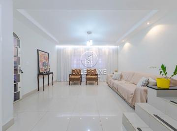 Casa de 4 quartos, Águas Claras · QS 8 AREAL