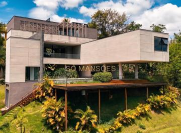 Casa · 586m² · 5 Quartos · 3 Vagas · Casa à Venda no Vale dos Cristais, Nova Lima — 586m², 5 Suítes, Deck Excepcional e Vista Panorâmica.