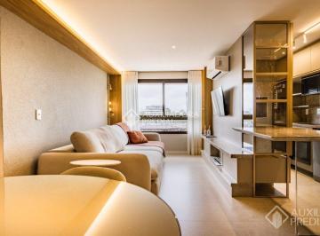 Apartamento · 64m² · 2 Quartos · 1 Vaga · Apartamento de 2 dormitórios mobiliado no Bairro Petrópolis