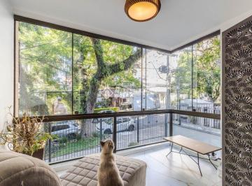 Apartamento · 113m² · 3 Quartos · 1 Vaga · Amplo e lindo apartamento semi mobiliado com 3 dormitorios e uma vaga no Bairro Higienopolis