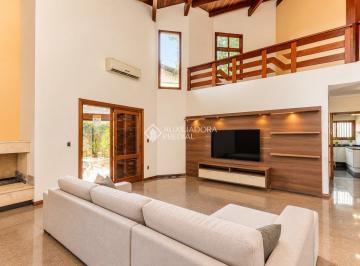 Casa · 333m² · 7 Quartos · 3 Vagas · Casa Jurere