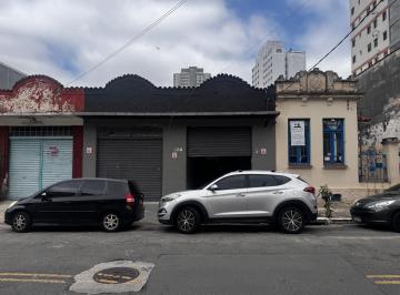Comercial · 350m² · Galpão na Rua Vilela, 324 • 350 m²