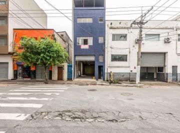 Comercial · 500m² · Prédio comercial na Rua 21 de Abril, 352 • 500 m²