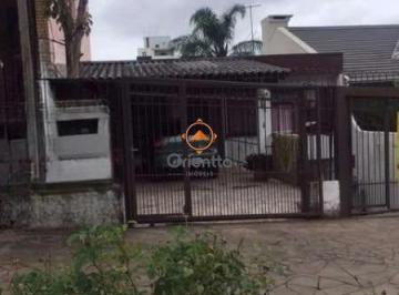 Casa · 169m² · 3 Quartos · 3 Vagas · Casa à venda, com 3 dormitórios, na Rua Araponga, 109 - Chácara das Pedras