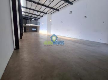 Comercial en Aluguel de 1 quarto Vila Nova · Galpão / Depósito / Armazém para alugar em Vila Nova de 370.00m² com 1 Quarto e 2 Garagens