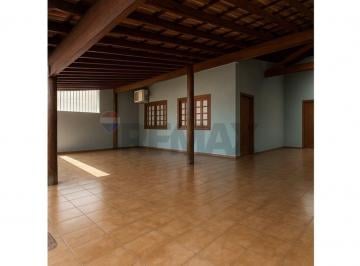 Casa · 310m² · 5 Quartos · 5 Vagas · CASA TERREA NA QNA TAGUATINGA NORTE TODA NA LAJE 4 QUARTOS 1 SUITE
