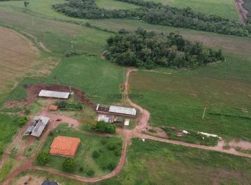 Rural · 250m² · 3 Quartos · 3 Vagas · Fazenda / Sítio para venda em Área Rural De Botucatu de 250.00m² com 3 Quartos, 1 Suite e 3 Garagens