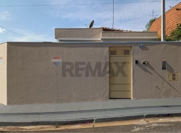 Casa · 102m² · 3 Quartos · 4 Vagas · Casa para alugar em Labaté de 102.00m² com 3 Quartos e 4 Garagens