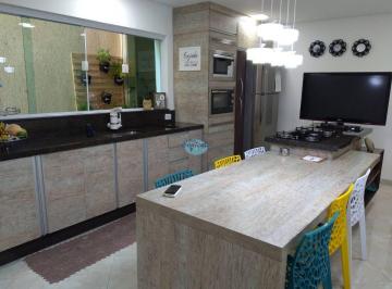 Casa · 294m² · 3 Quartos · 3 Vagas · Sobrado com 3 quartos à Venda, Jaraguá - São Paulo
