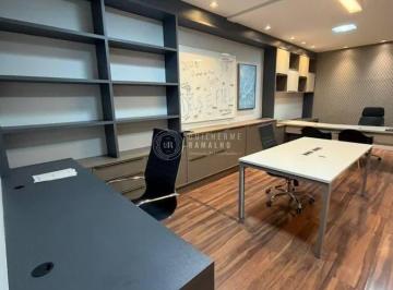 Comercial · 65m² · 3 Vagas · Sala Comercial: Finamente mobiliada, Centro - Balneário Camboriú