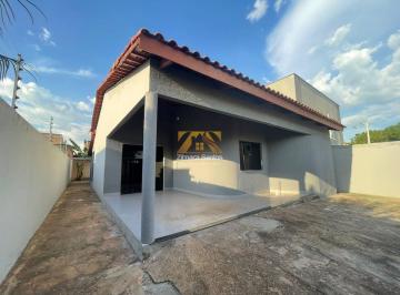 Casa · 175m² · 4 Quartos · 2 Vagas · Casa 4/4, sendo 1 suíte, 175m² - 1304 sul (ARSE 131) - Palmas/TO