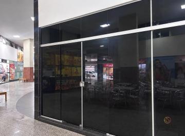 Comercial · 70m² · Loja para alugar com 70 m² no Edifício Caravelas na Praia do Morro em Guarapari