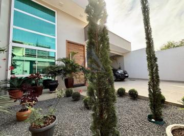 Casa de 3 quartos, Guará · Casa Recém-Construída à Venda - QE 21, Guará II/DF