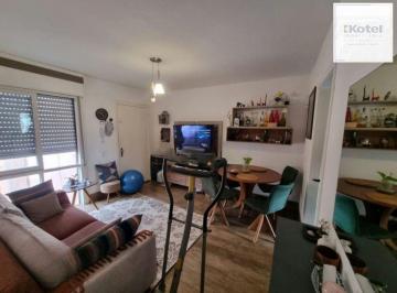 Apartamento · 40m² · 1 Quarto · Apartamento com 1 quarto e 40m² à venda em Jardim Ypu, Porto Alegre.