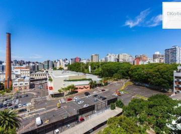 Apartamento · 156m² · 3 Quartos · 1 Vaga · Cobertura de 03 dormitórios sendo 01 suíte e garagem.