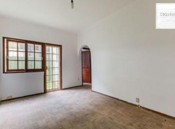 Apartamento · 54m² · 2 Quartos · Apartamento no Partenon térreo de 2 dormitórios e 2 pátios DESOCUPADO