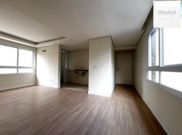 Living 2 ambientes · Apartamento à venda no Bom Fim – 2 dormitórios, suíte e vaga de garagem