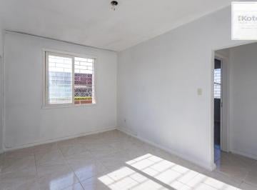 Apartamento · 64m² · 2 Quartos · Apartamento no bairro Teresópolis de 2 dormitórios térreo com pátio