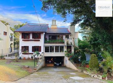 Casa · 800m² · 6 Quartos · 6 Vagas · Casa à venda - em Cavalhada