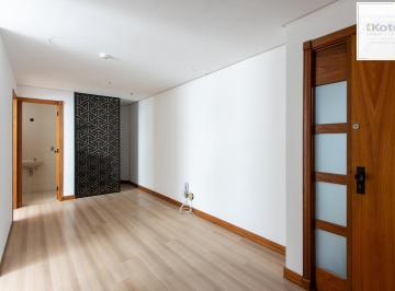 Comercial · 35m² · 3 Quartos · 1 Vaga · Sala comercial para venda em Boa Vista com 3 salas, 1 vaga e ótima localização