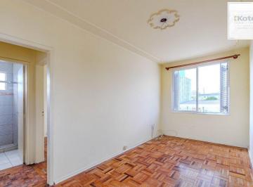 Apartamento · 47m² · 1 Quarto · 1 Vaga · Apartamento de 1 quarto no Bairro Santana em Porto Alegre.