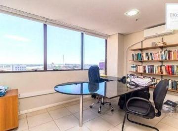 Comercial · 396m² · 7 Quartos · Conjunto comercial cobertura duplex no Centro