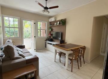 Apartamento · 70m² · 2 Quartos · Apartamento no bairro Petrópolis de 2 dormitórios