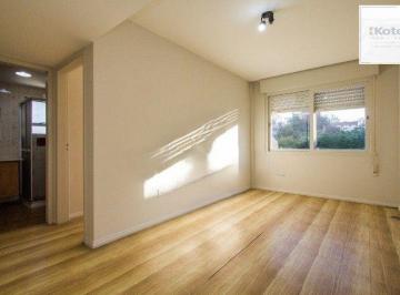 Apartamento · 45m² · 1 Quarto · Excelente apartamento de 1 dormitório na Rua Garibaldi, com 44,7 m² de área priv