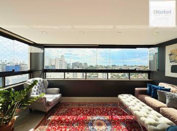 Apartamento · 136m² · 3 Quartos · 3 Vagas · Apartamento de 3 suítes com 3 vagas, 136 m2 próximo ao Shopping Iguatemi.