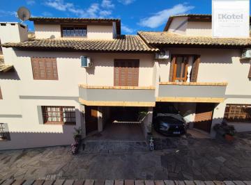 Casa · 129m² · 3 Quartos · 1 Vaga · Casa em condomínio com piscina privativa.