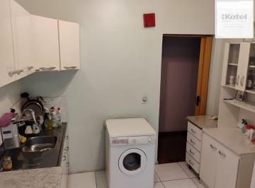 Apartamento · 67m² · 2 Quartos · Apartamento 2 dormitórios, 67m², amplo e bem localizado na Av. Assis Brasil