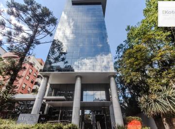 Comercial · 33m² · 1 Quarto · 1 Vaga · Sala comercial com 33m², localizada no bairro Mont Serrat em Porto Alegre/RS.