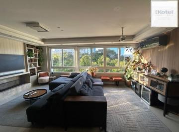 Apartamento · 89m² · 3 Quartos · 2 Vagas · Apartamento com 3 quartos, 1 suíte, 2 vagas e elevador no bairro Petrópolis