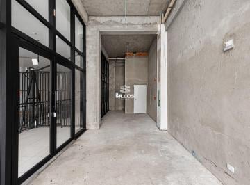 Comercial · 60m² · 2 Vagas · Loja comercial com 60,25 m² para alugar no Portão em Curitiba