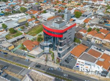 Comercial · 201m² · 3 Vagas · Conjunto de 3 salas no Centro Empresarial Ellopar em Valinhos a venda!