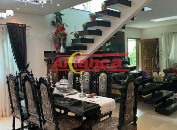 Casa · 290m² · 4 Quartos · 3 Vagas · Maravilhoso sobrado a venda no Picanço - Guarulhos