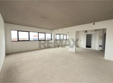 Comercial · 84m² · 1 Vaga · REMAX ALUGA Espaço Comercial Moderno no WM Office Guanabara