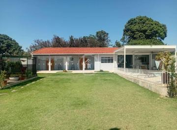 fbe151bc6e9a1a40ebf4d8c60bce9c0feaa3d460 · Chácara com 2 dormitórios à venda, 1000 m² por R$ 890.000,00 - Santa Inês - Itu/SP