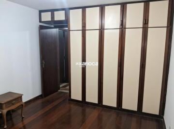 Casa en Venda de 3 quartos Recreio dos Bandeirantes · CASA TRIPLEX 580M COM 3 QUARTOS COM 1 SUITE 4 BANHEIROS 3 VAGAS GLEBA A CASA DE RUA NO RECREIO D