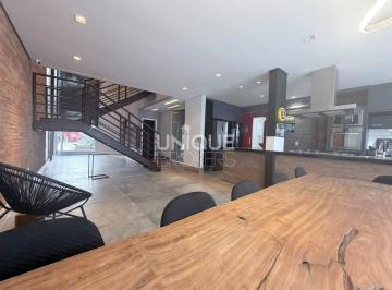 Casa · 244m² · 4 Quartos · 4 Vagas · Casa em condomínio para locação