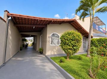 Casa · 250m² · 3 Quartos · 5 Vagas · Casa Térrea em São José dos Campos