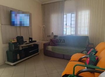 Casa · 140m² · 3 Quartos · 2 Vagas · Casa Sobrado - Jardim Oriente - 3 Dormitórios - 152 m².